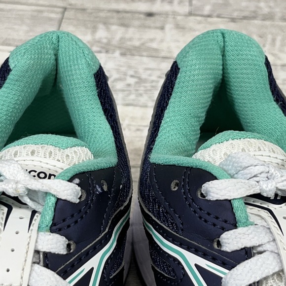 Saucony Cohesion 11 White Blue Green Running Shoes S10420-1 Women Size 7.5 - Picture 9 of 10